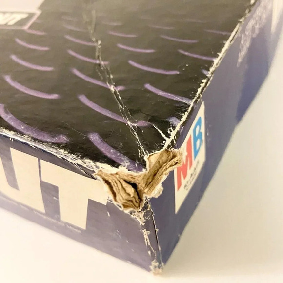 Vintage 1984 Input Milton Bradley Strategy Board Game Bilingual  Complete - Picture 4 of 16